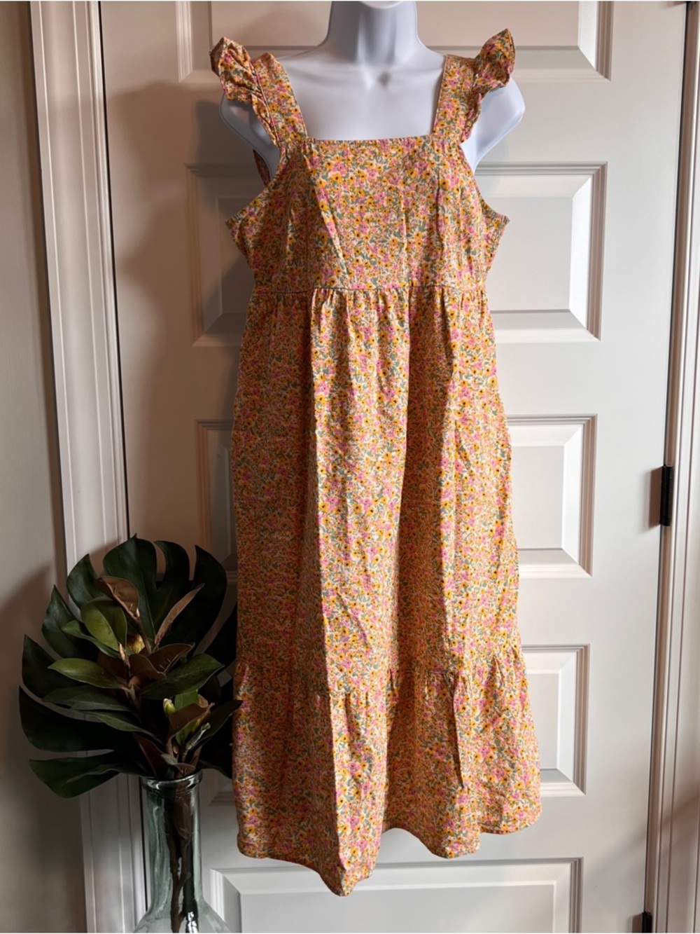 UNIVERSAL THREAD Midi Small Medium Smocked Pockets
